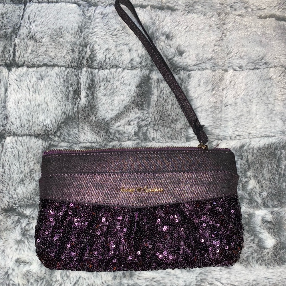 Juicy couture wristlet
